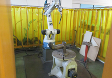 溶接用のロボット